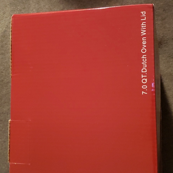 Parini 7 Quart Dutch Oven with Lid - Picture 4 of 10